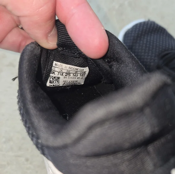 Adidas Toddler 6 Black and White Sneakers - Picture 2 of 5